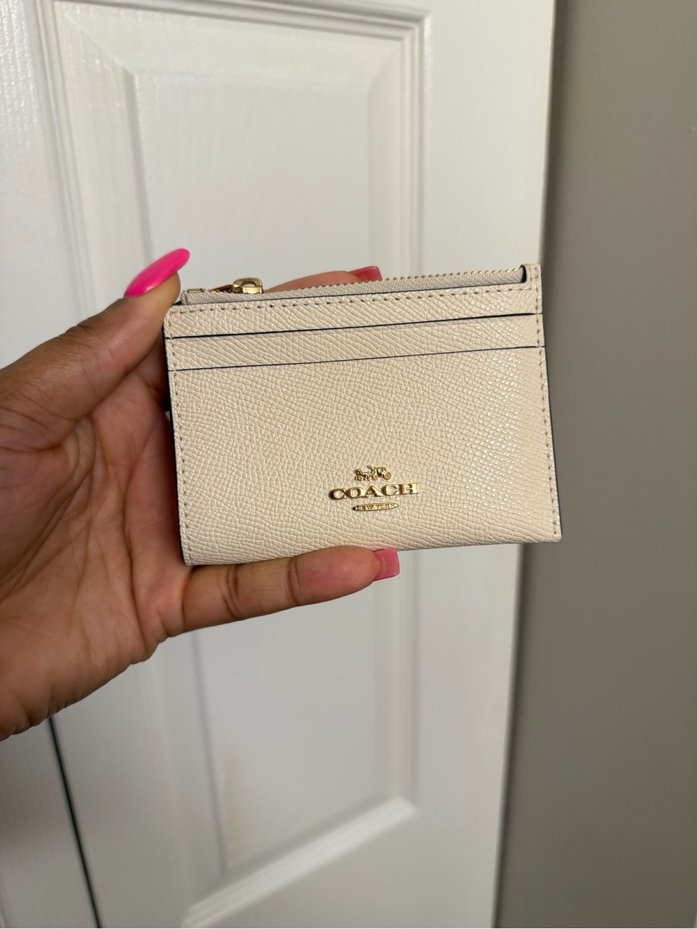 Coach Small Cream Leather Card Holder with Gold Logo